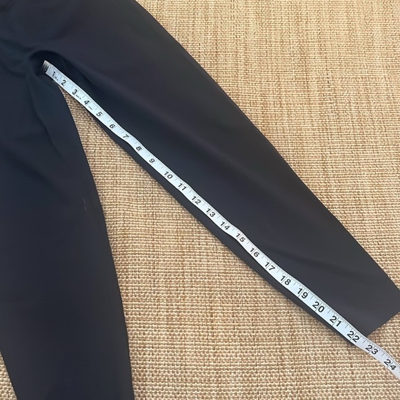 SPANX Original Leggings Size M - Picture 7 of 7